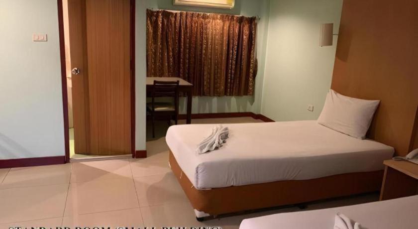 Siam Platinum