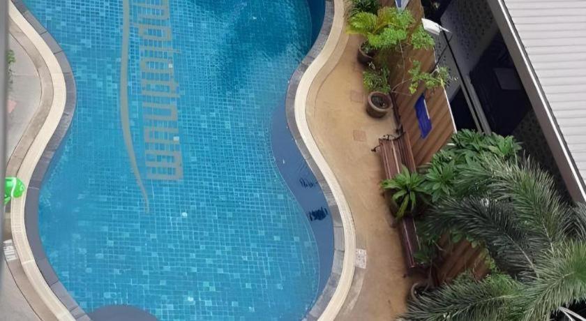 Siam Platinum